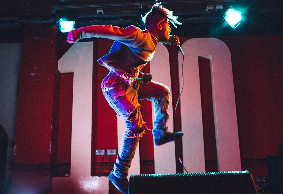 オール・アワ・トゥモローズ - ワーキング・メンズ・クラブ