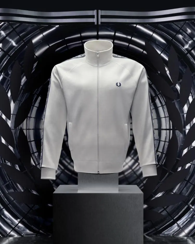 Track Jacket（トラックジャケット）