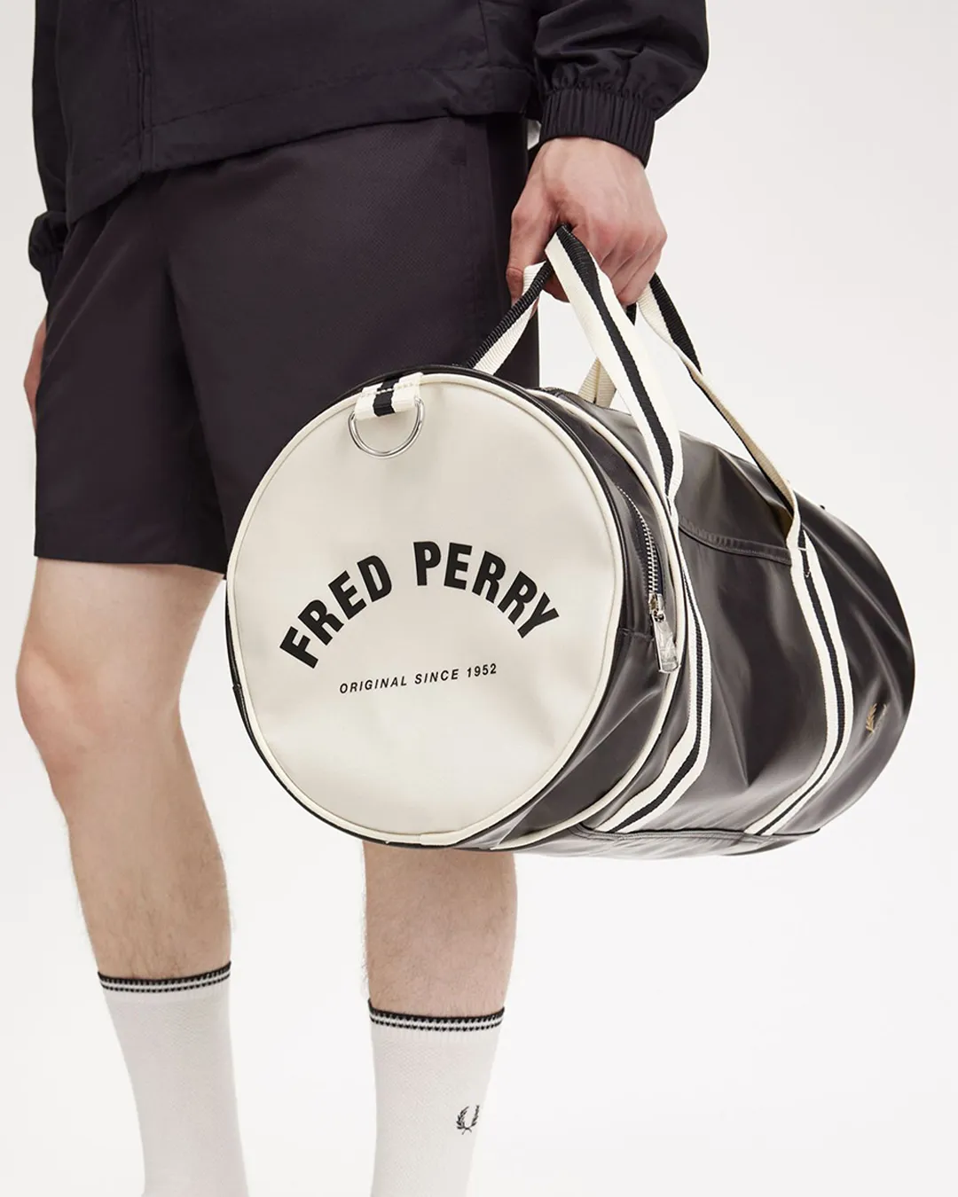 フレッドペリー ノワート コラボ ダウンベスト リバーシブル 総柄 刺繍ロゴ S 2025年最新】fred perry nowarttの人気アイテム - メルカリ