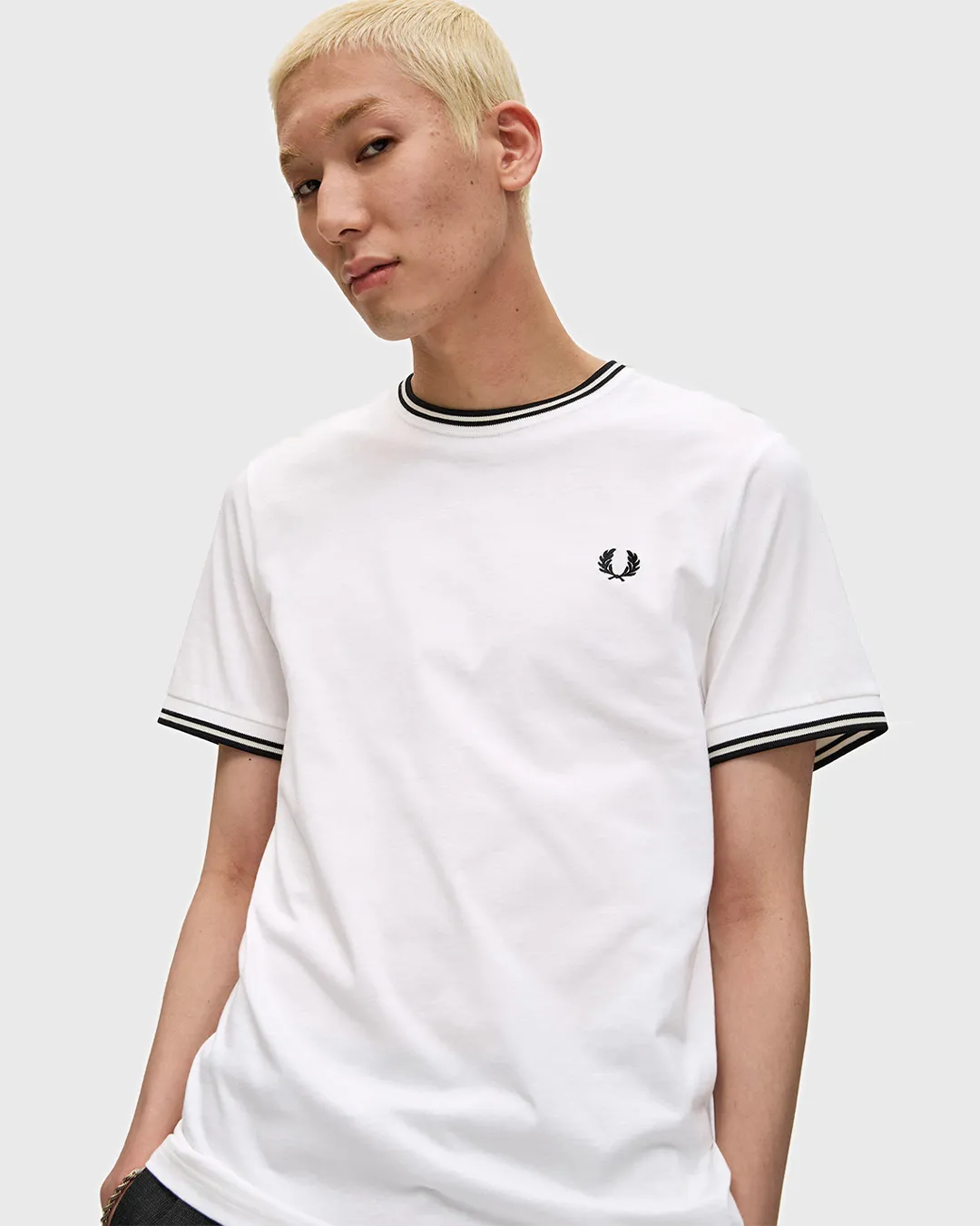 【FREDPERRY】最終！サウンドウェーブTシャツ★国内発関税込 FRED PERRY JAPAN | フレッドペリー日本公式サイト