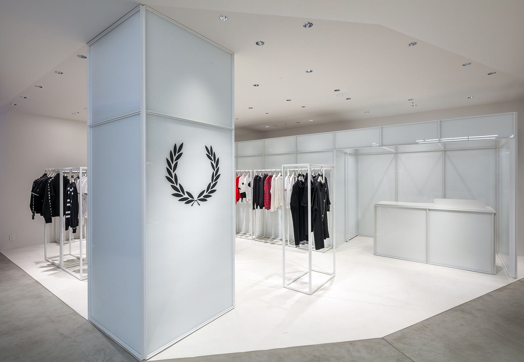 <i>Fred Perry Shop </i><i>FRED PERRY 渋谷パルコ</i>