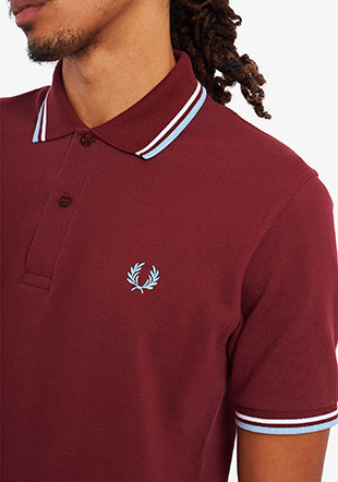 The Fred Perry Shirt - M12